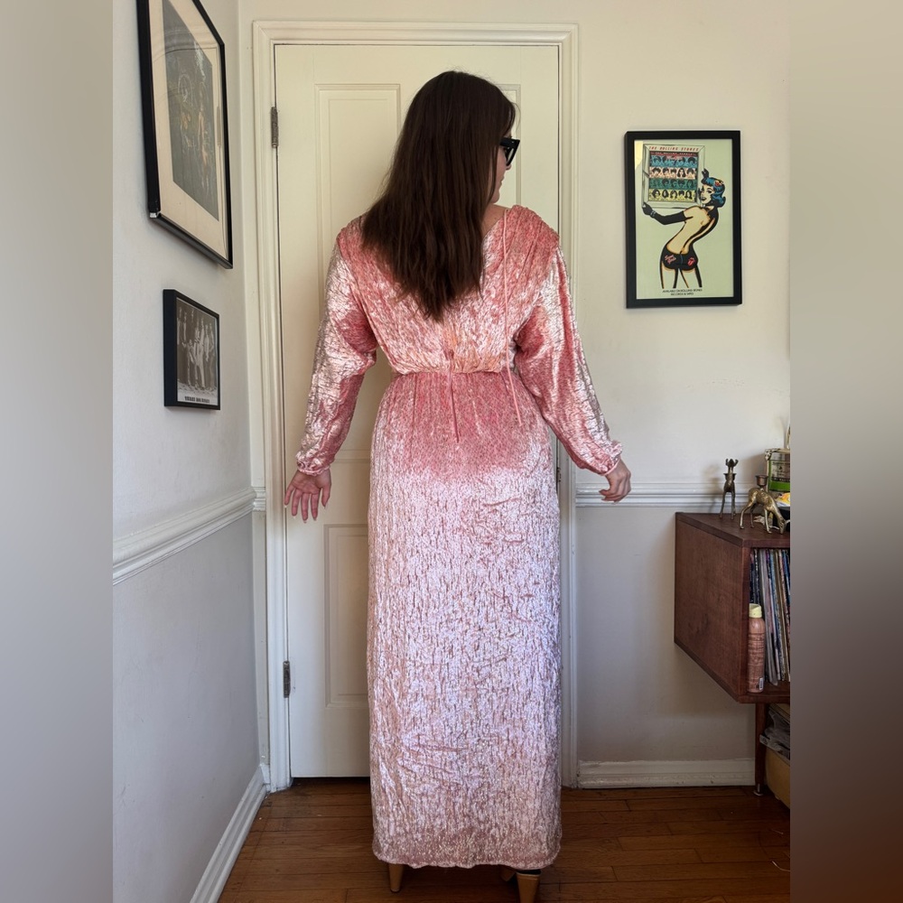 70s Vintage Pink and Gold Velvet Gown Sz M - Picture 2 of 8